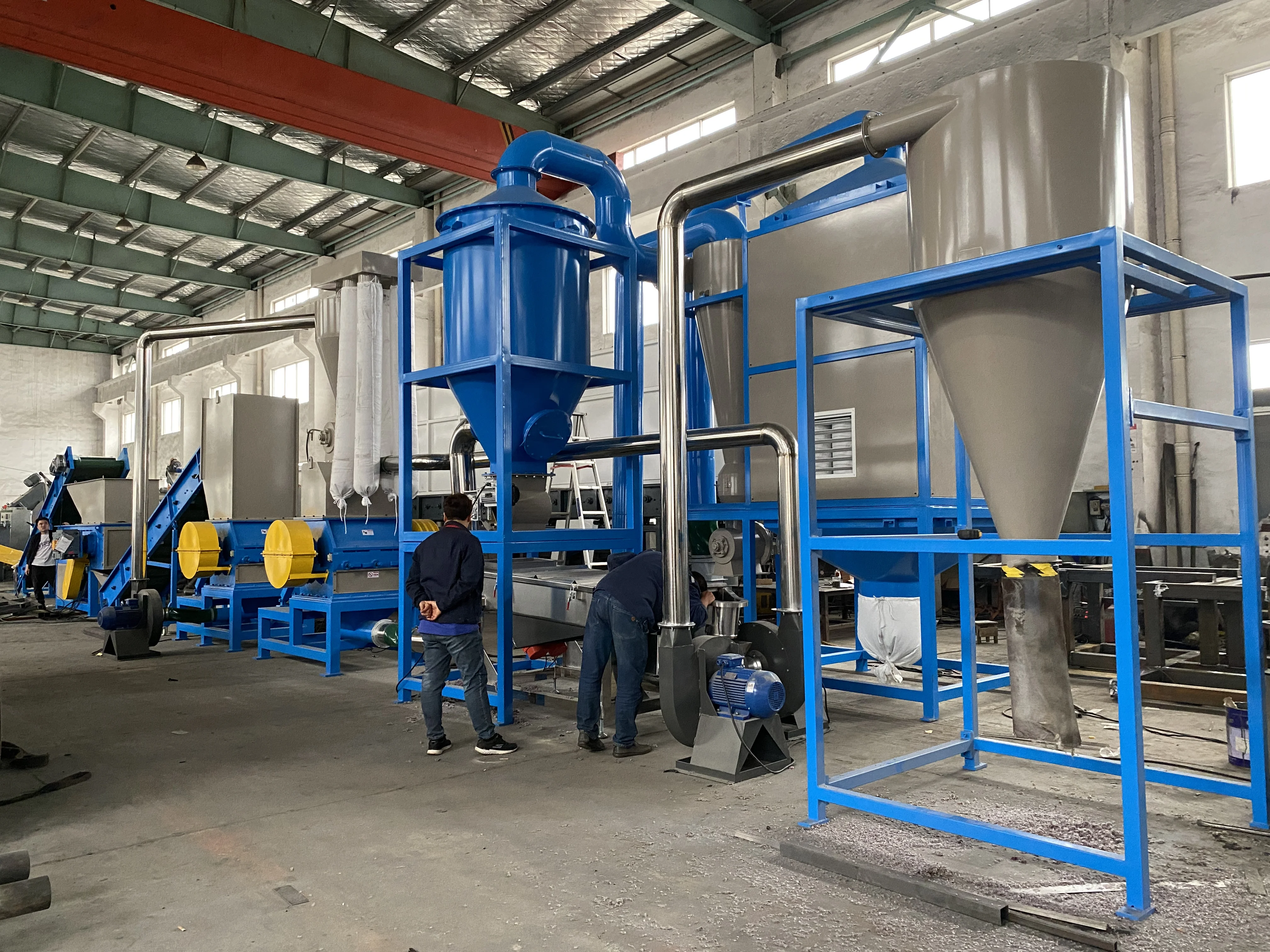 Japan, Asia - PVC fiber shredder crushing separation line 500kgh