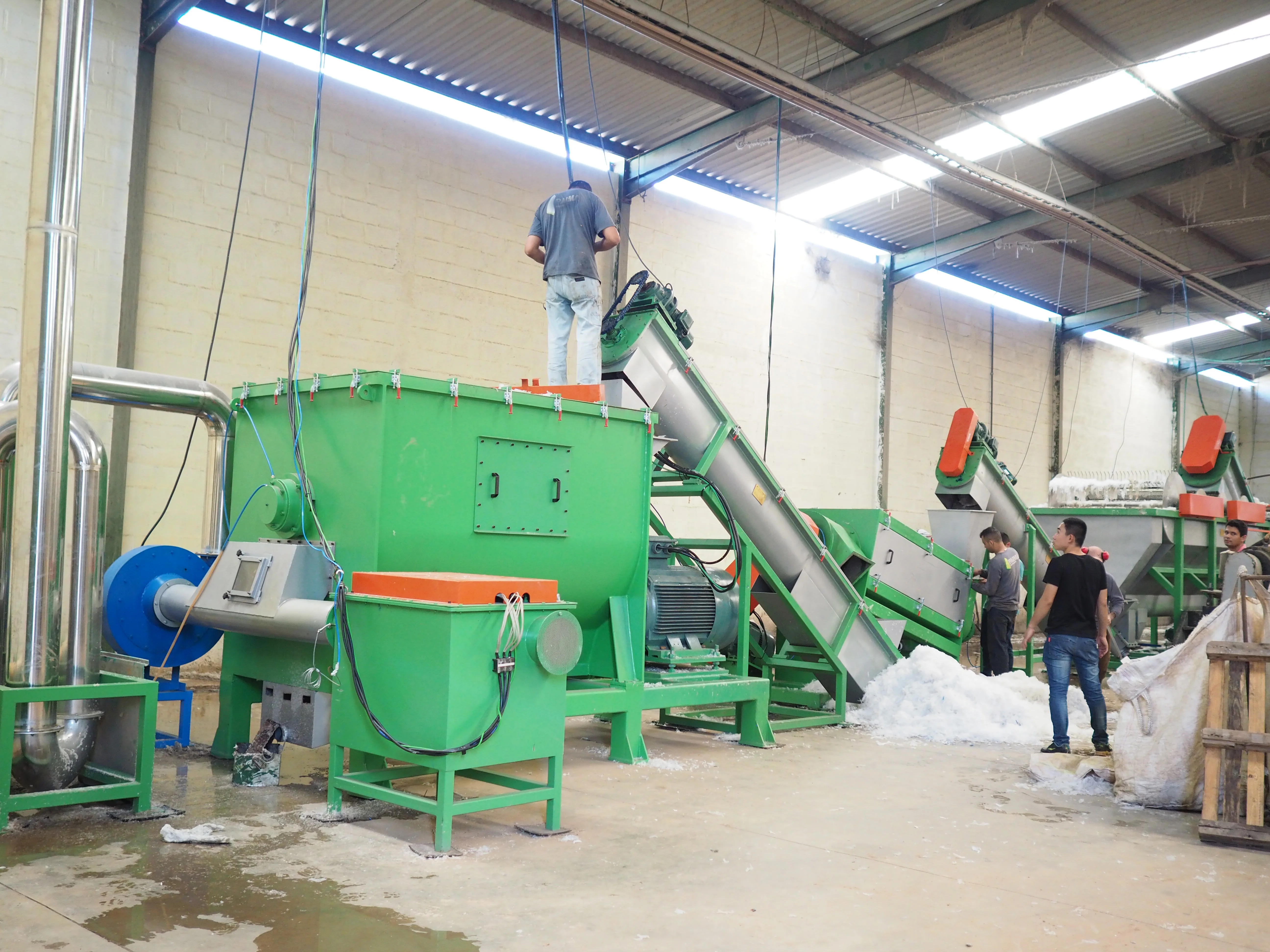 Brazil, South America - 1000kg PE film recycling line