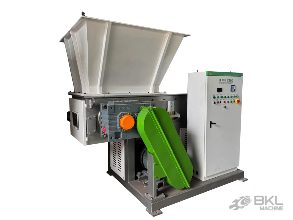 SS Single-Shaft Shredder (horizontal pusher)