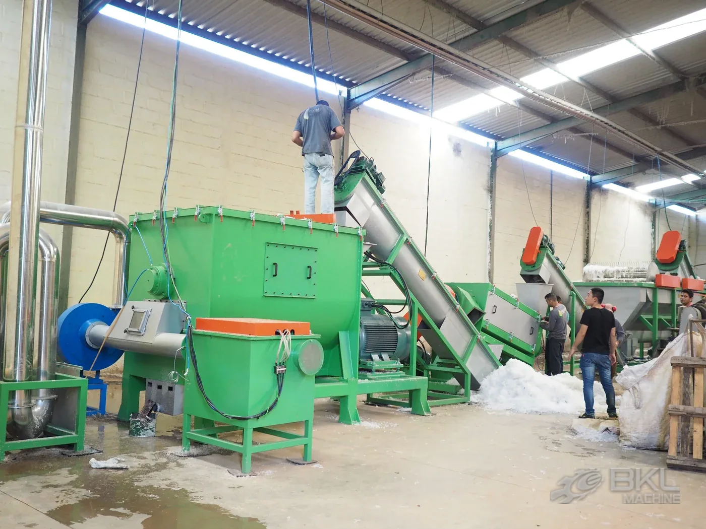 Plastic recycling machine factory workshop of BKL-MACHINE in Zhangjiagang